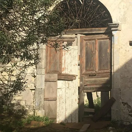 Place Of Grace, Heritage בית נופש